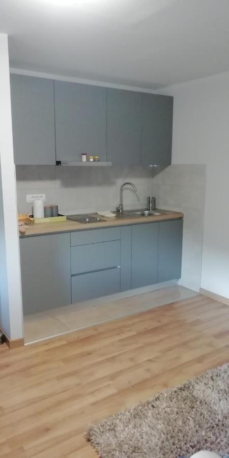 אוטוצאץ Apartman Luce מראה חיצוני תמונה